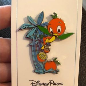 Orange Bird Disney pin